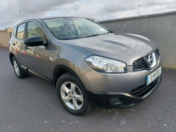 Nissan Qashqai Estate/Jeep, Diesel, 2012, Grey