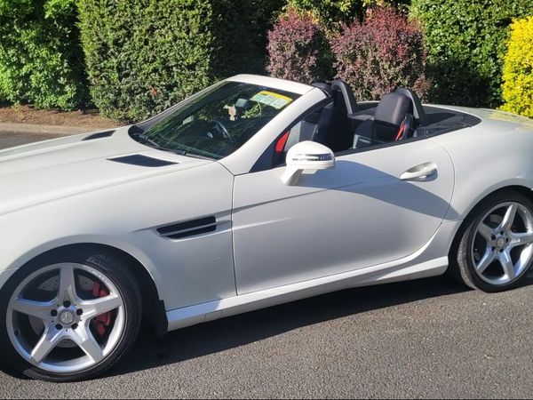 Mercedes-Benz SLK Convertible, Diesel, 2013, White