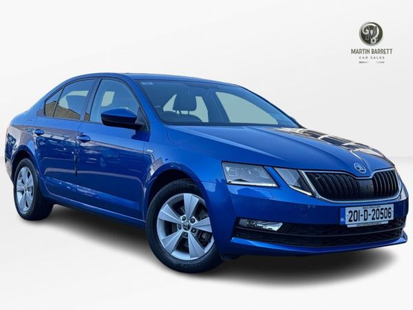 Skoda Octavia Hatchback, Petrol, 2020, Blue