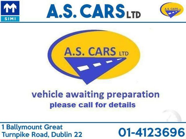 Nissan Qashqai SUV, Diesel, 2014, Grey
