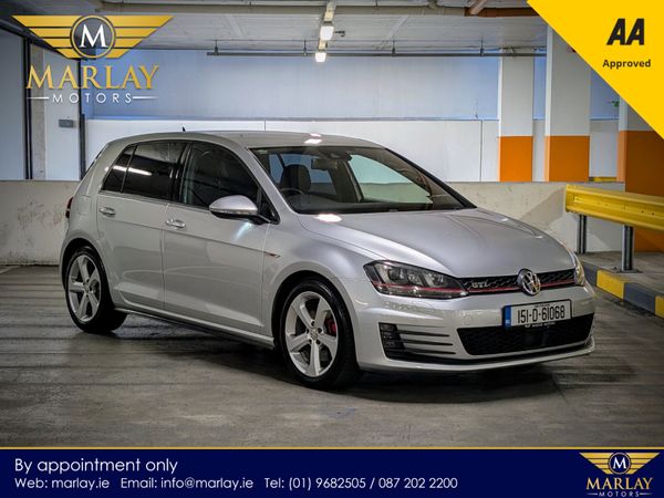 Volkswagen Golf Hatchback, Petrol, 2015, Silver