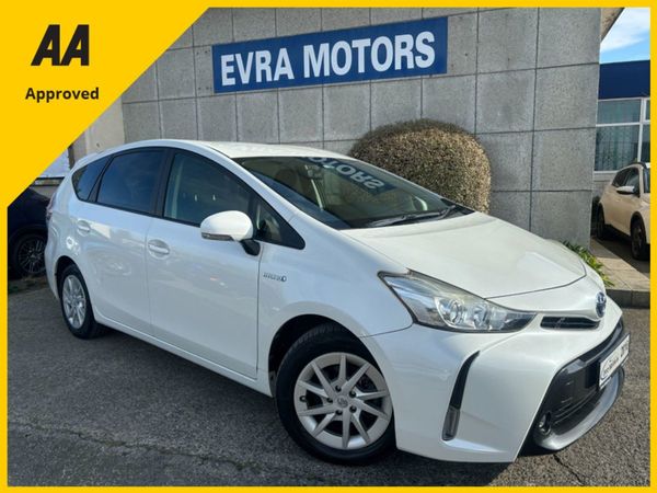 Toyota Prius MPV, Petrol Hybrid, 2016, White