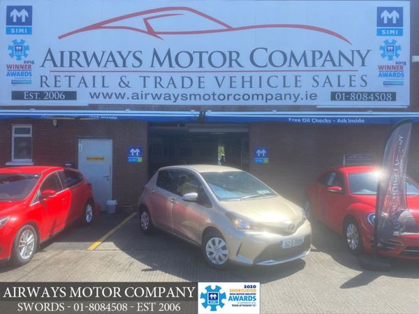 Toyota Yaris Hatchback, Petrol, 2015, Beige