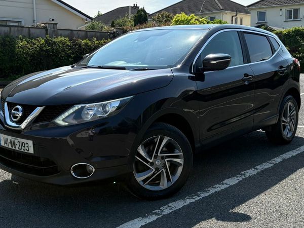 Nissan Qashqai Hatchback, Diesel, 2014, Black