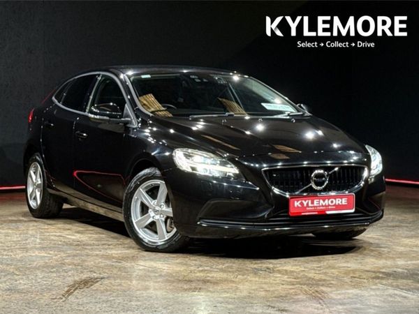 Volvo V40 Hatchback, Petrol, 2017, Black
