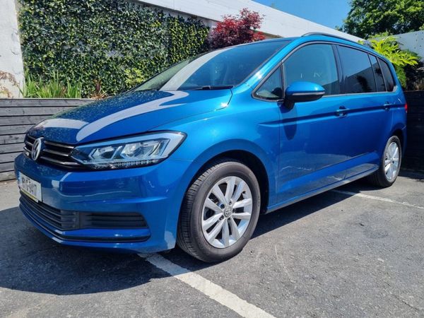 Volkswagen Touran MPV, Petrol, 2016, Blue
