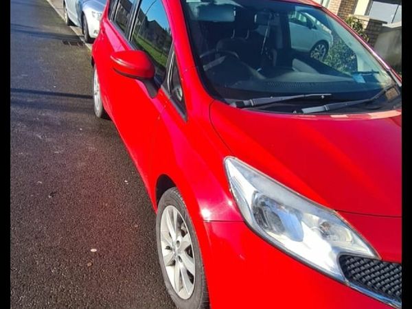 Nissan Note MPV, Diesel, 2015, Red
