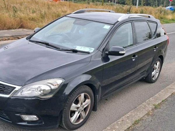 Kia Ceed MPV, Diesel, 2012, Black