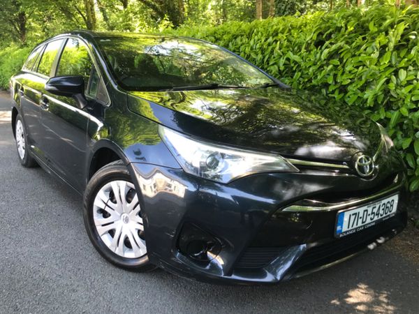 Toyota Avensis Estate, Diesel, 2017, Grey
