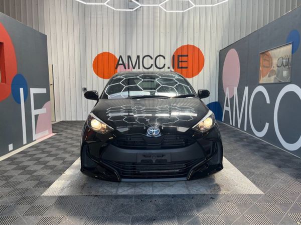 Toyota Yaris Hatchback, Petrol, 2022, Black