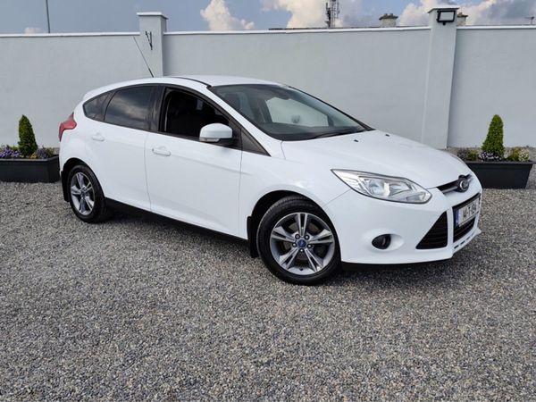 Ford Focus Hatchback, Diesel, 2014, White