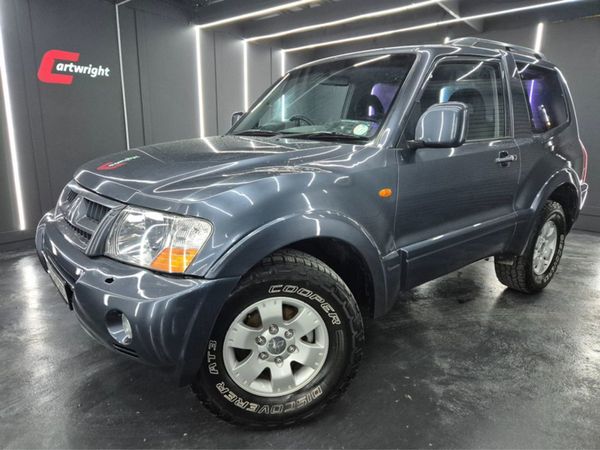Mitsubishi Shogun SUV, Diesel, 2005, Grey