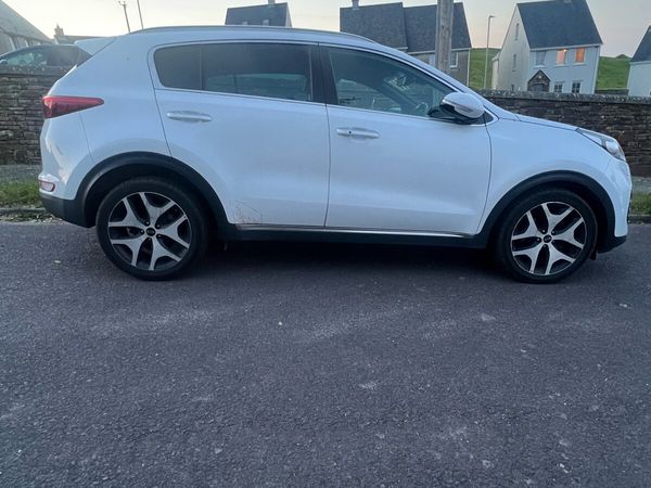 Kia Sportage SUV, Diesel, 2017, White