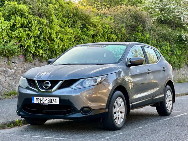 Nissan Qashqai Hatchback, Petrol, 2015, Grey