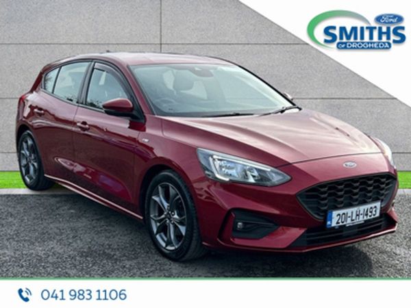 Ford Focus Hatchback, Petrol, 2020, Red