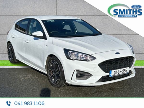 Ford Focus Hatchback, Petrol Hybrid, 2021, White