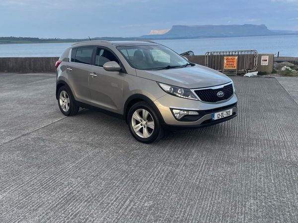 Kia Sportage SUV, Diesel, 2012, Silver