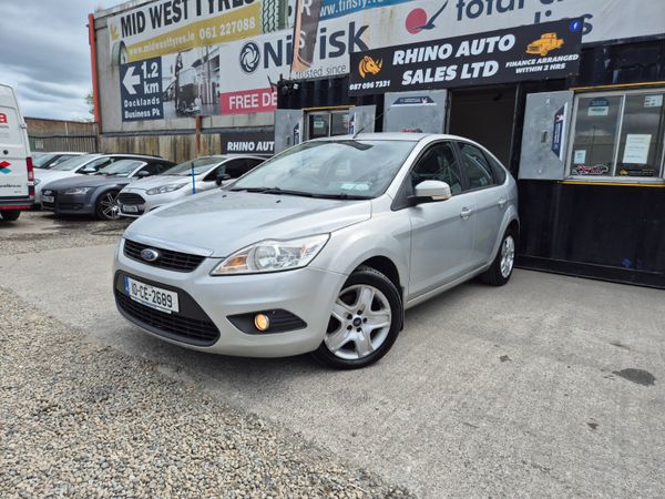 Ford Focus Hatchback, Diesel, 2010, Silver