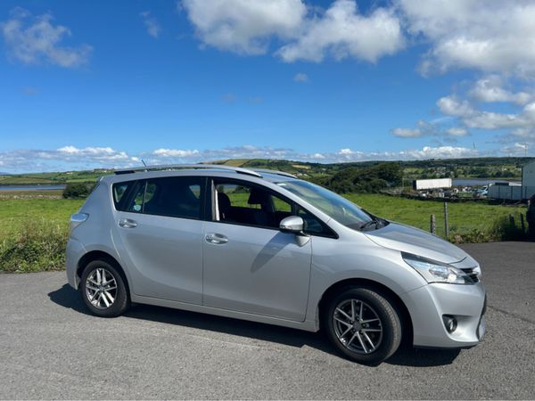 Toyota Verso MPV, Diesel, 2016, Grey