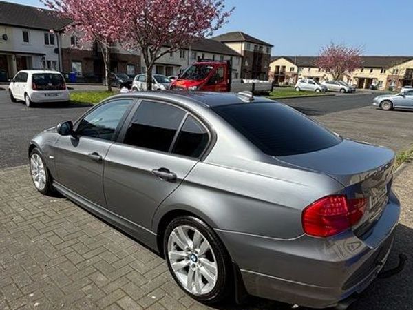 BMW 3-Series Saloon, Diesel, 2009, Grey