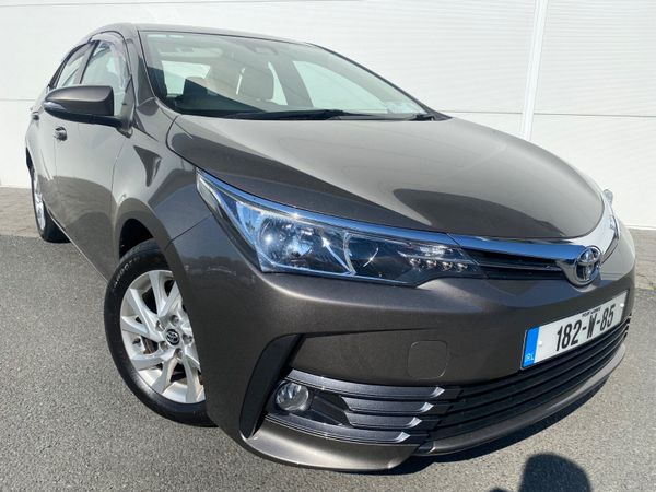 Toyota Corolla Saloon, Diesel, 2018, Grey