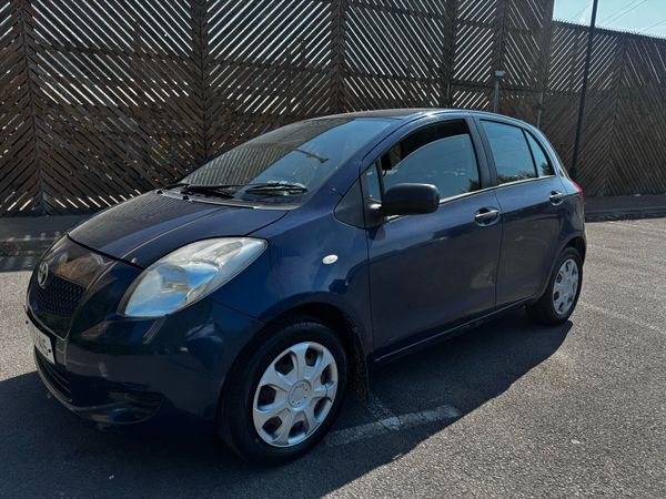 Toyota Yaris Hatchback, Petrol, 2007, Blue