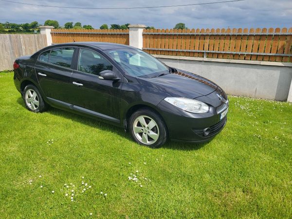 Renault Fluence Saloon, Diesel, 2011, Black