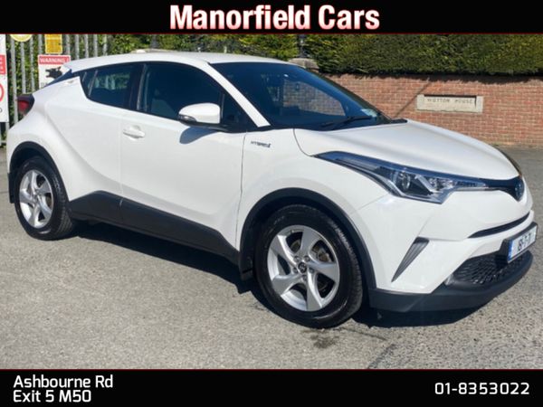 Toyota C-HR SUV, Petrol Hybrid, 2018, White