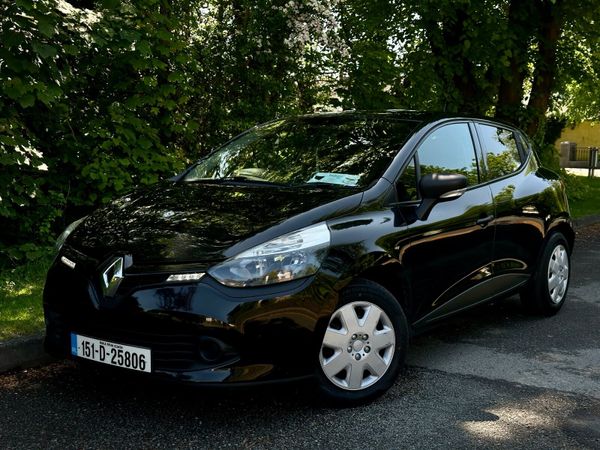 Renault Clio Hatchback, Petrol, 2015, Black