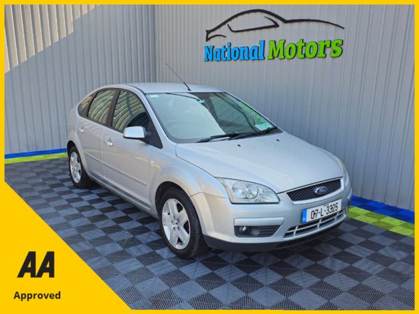 Ford Focus Hatchback, Petrol, 2007, Silver