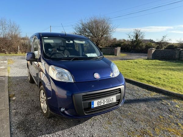 Fiat Qubo MPV, Petrol, 2009, Blue