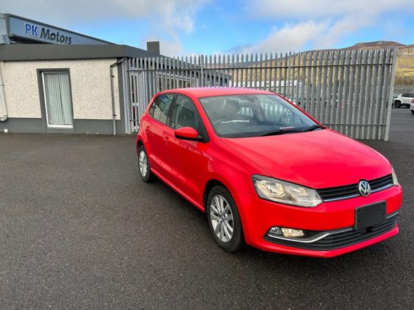 Volkswagen Polo Hatchback, Petrol, 2016, Red