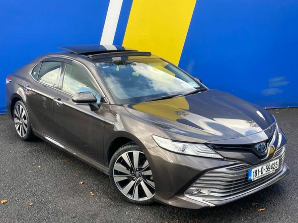 Toyota Camry Saloon, Petrol Hybrid, 2018, Brown
