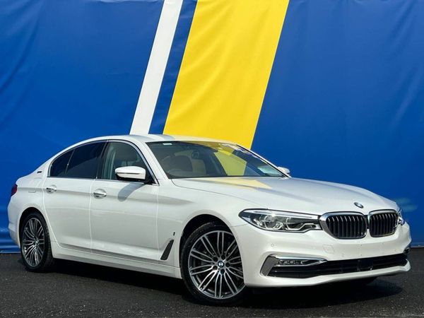 BMW 5-Series Saloon, Petrol Plug-in Hybrid, 2017, White