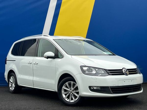 Volkswagen Sharan MPV, Petrol, 2017, White