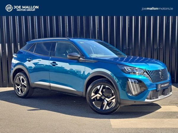 Peugeot 2008 SUV, Petrol Hybrid, 2025, Blue