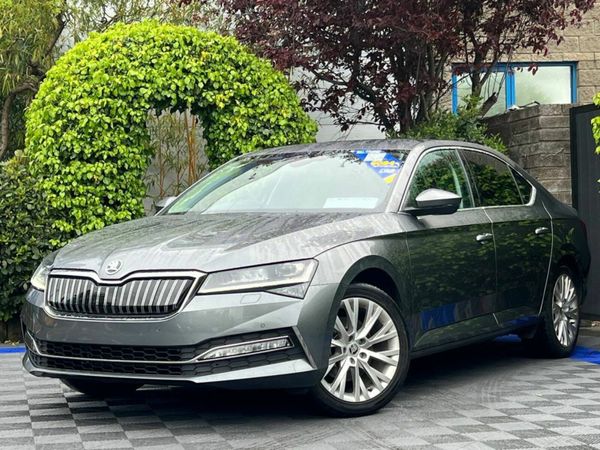 Skoda Superb Saloon, Petrol Plug-in Hybrid, 2023, Grey