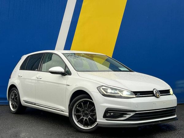 Volkswagen Golf Hatchback, Petrol, 2019, White
