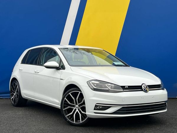 Volkswagen Golf Hatchback, Petrol, 2017, White