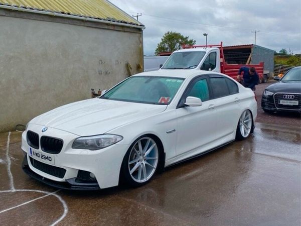 BMW 5-Series Saloon, Diesel, 2011, White