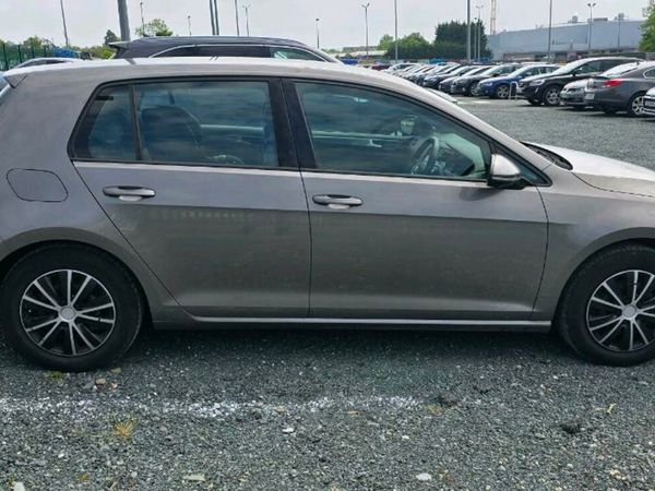 Volkswagen Golf Hatchback, Petrol, 2014, Bronze