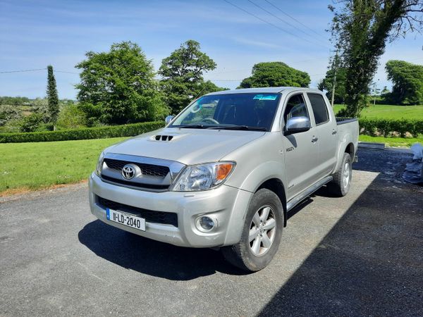 Toyota Hilux Pick Up, Diesel, 2011, Silver