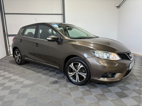 Nissan Pulsar Hatchback, Diesel, 2015, Brown