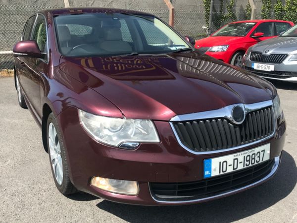 Skoda Superb Saloon, Diesel, 2010, Red
