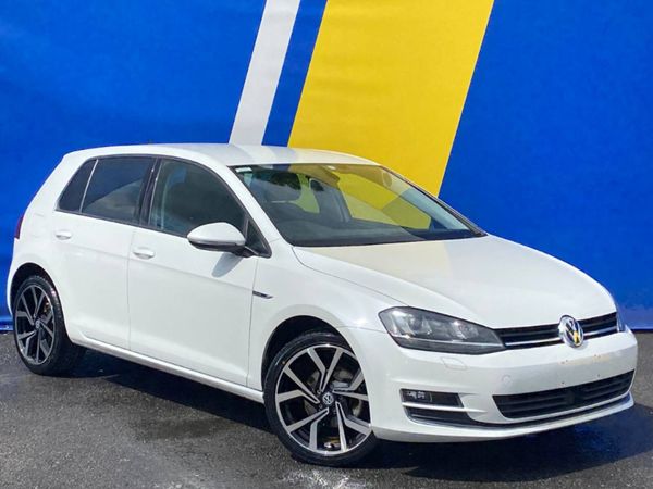 Volkswagen Golf Hatchback, Petrol, 2015, White