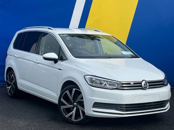 Volkswagen Touran MPV, Petrol, 2017, White