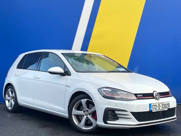Volkswagen Golf Hatchback, Petrol, 2017, White