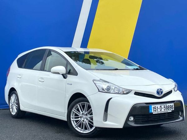 Toyota Prius Hatchback, Petrol Hybrid, 2015, White