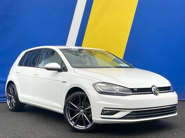 Volkswagen Golf Hatchback, Petrol, 2017, White