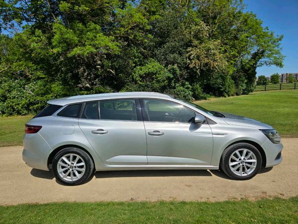 Renault Megane Estate, Diesel, 2017, Grey
